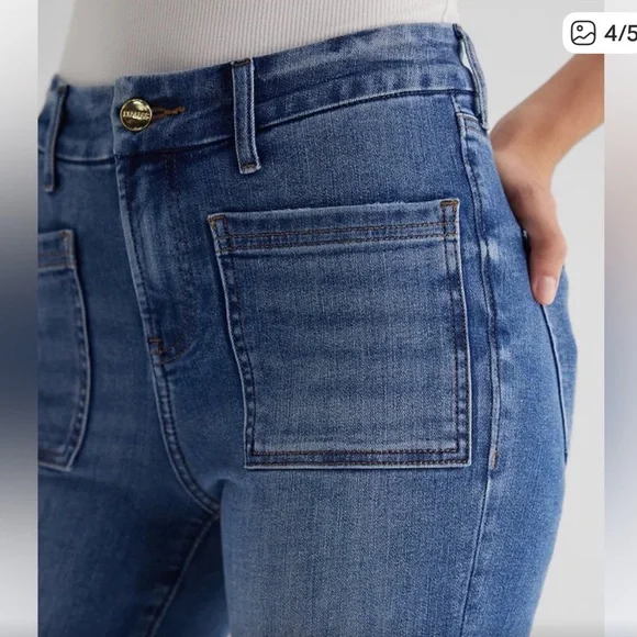 Express Mid Rise FlexX 70’s Flare Denim Jeans in Classic Blue - Picture 3 of 11